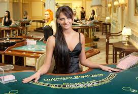 Steps to Become a Poker Dealer